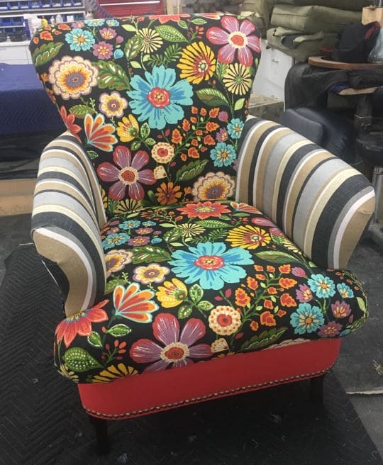 Fauteuil multiples recouvrements - Ébénisterie et rembourrage Châteauguay